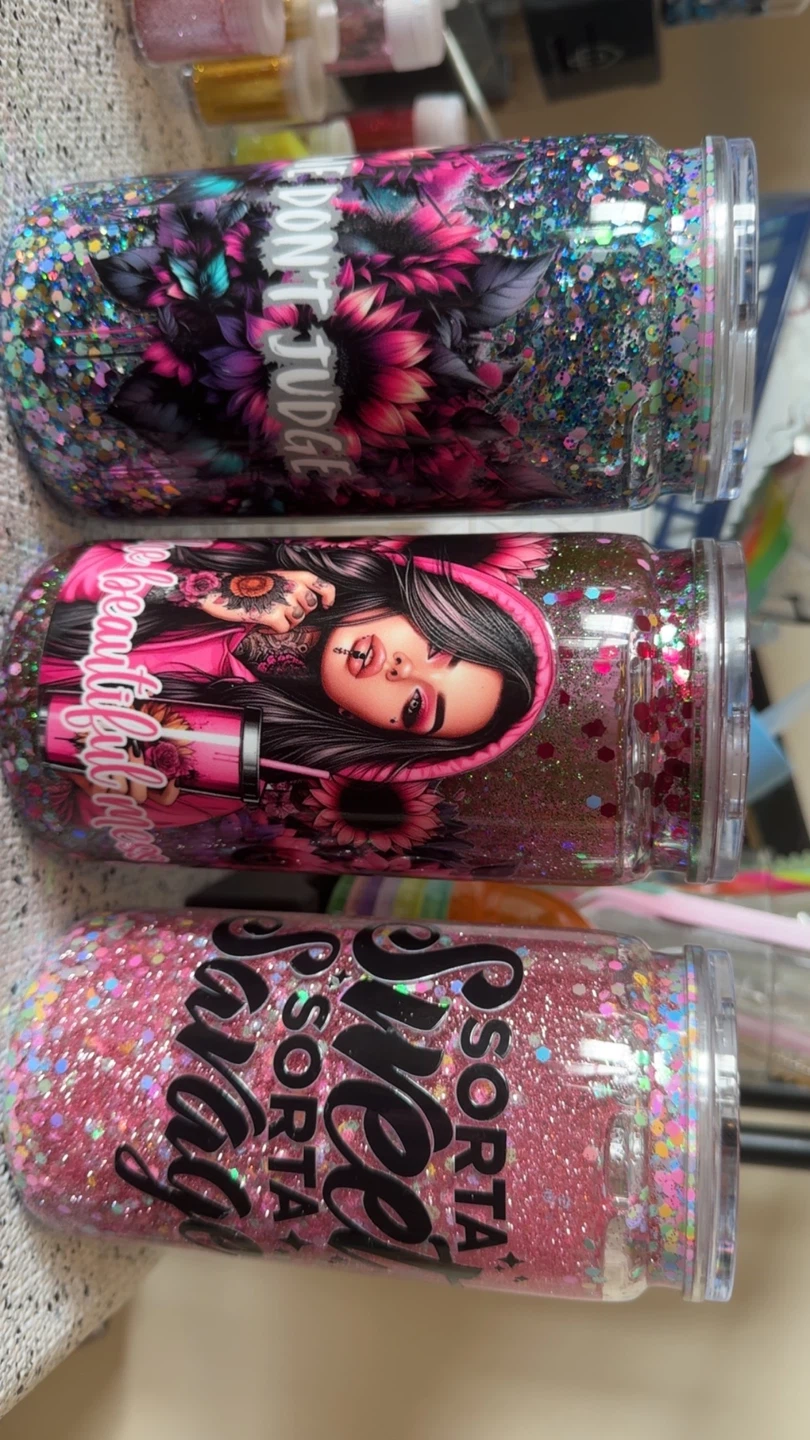 Snow globes tumbler cups