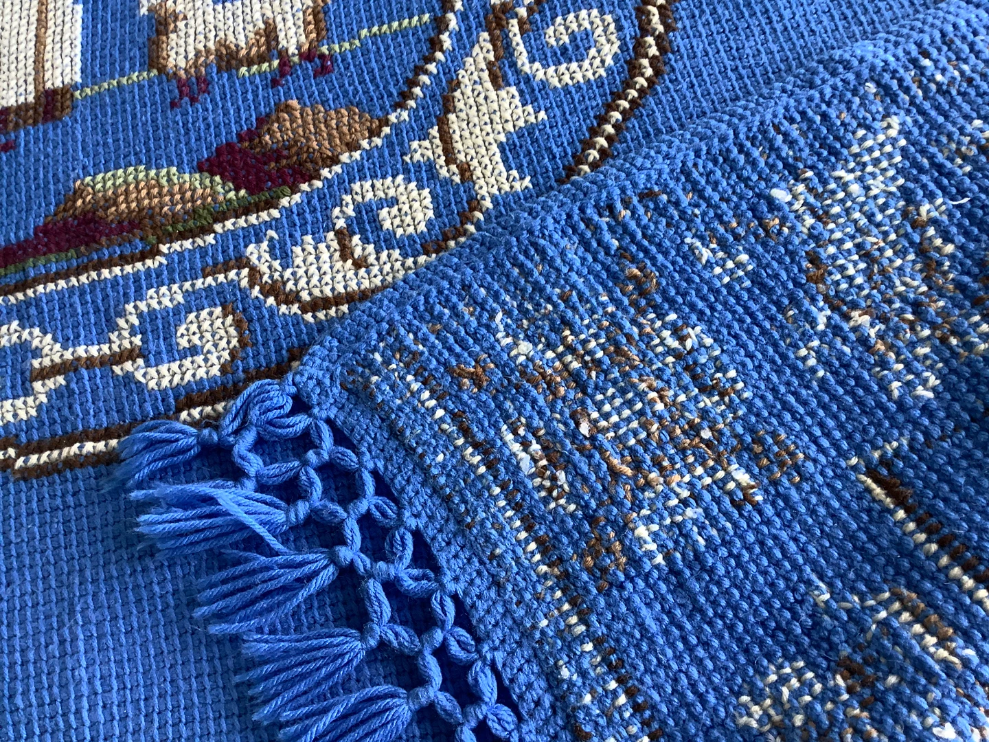 Vit Hand Crochet & Cross Stitch Fringed Throw/Blanket 🐞 - photo 3