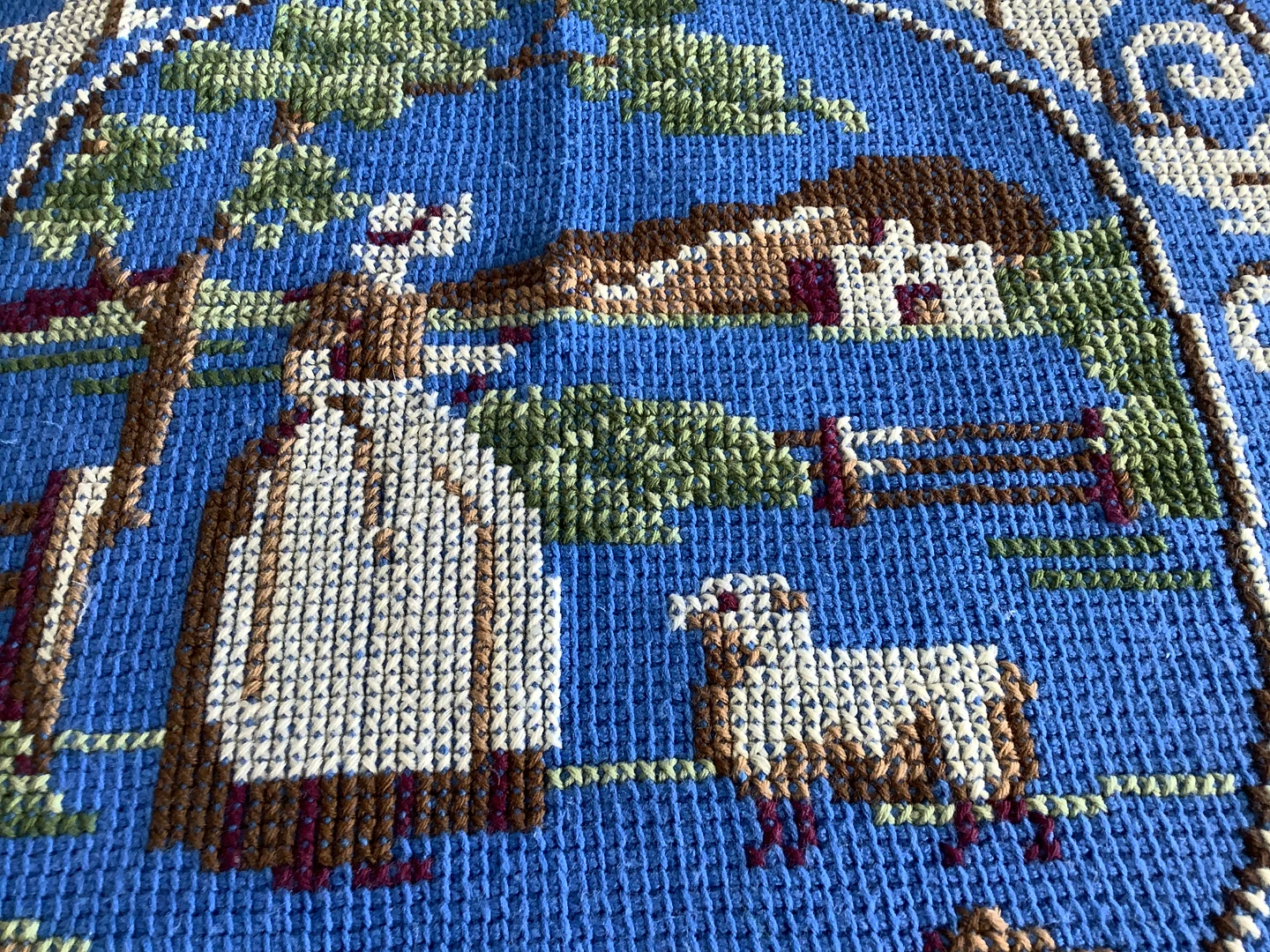 Vit Hand Crochet & Cross Stitch Fringed Throw/Blanket 🐞 - photo 2
