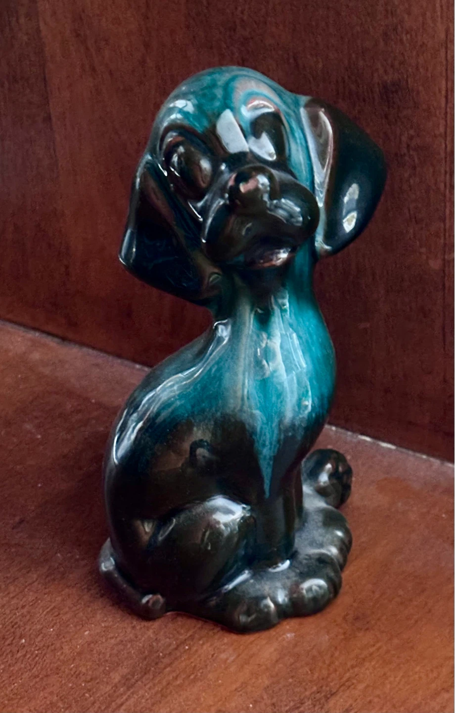 Dog statue , approx 6” high , BMP