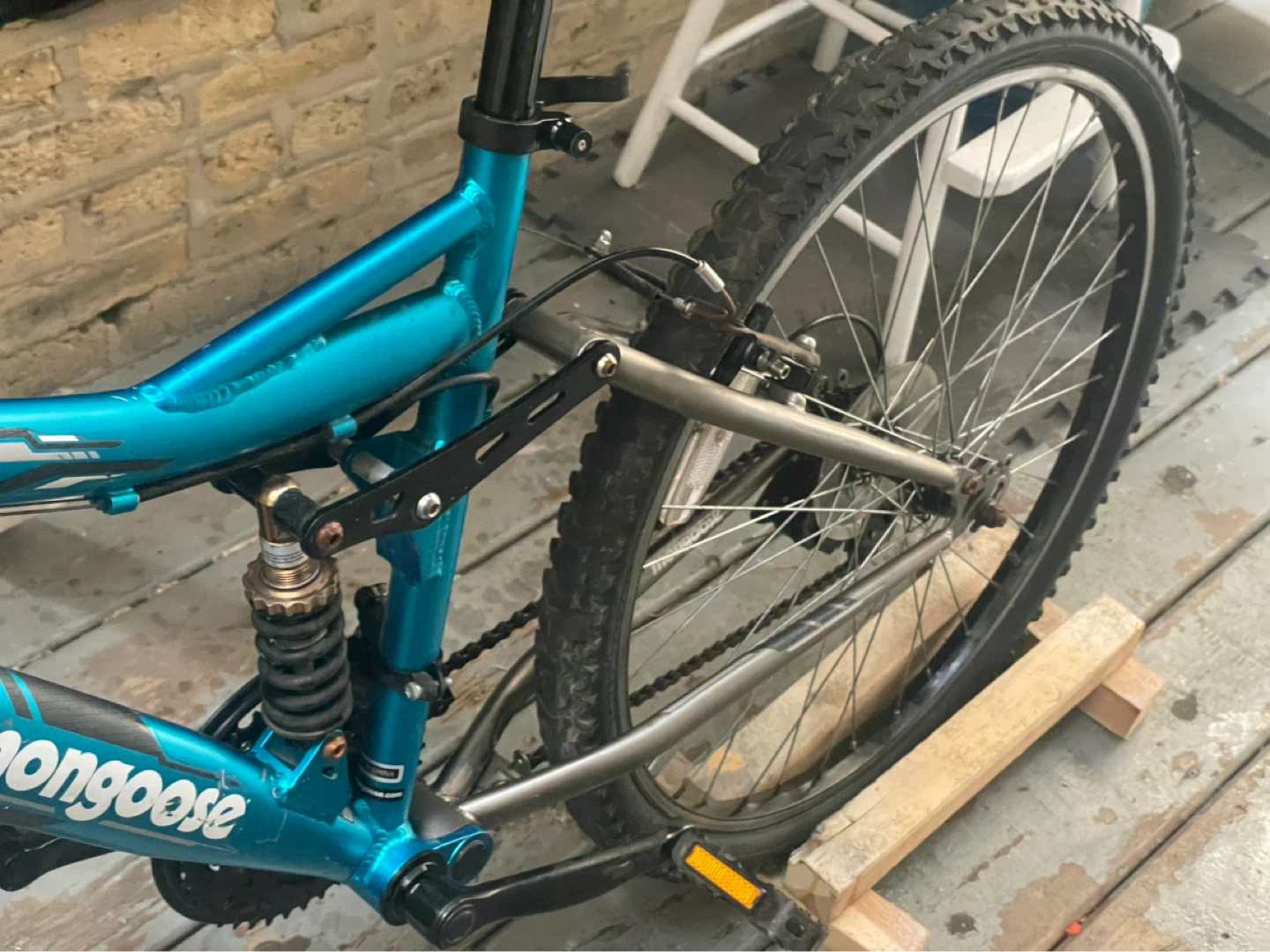 Mongoose Ledge 2.1 Mountain Bike - photo 5