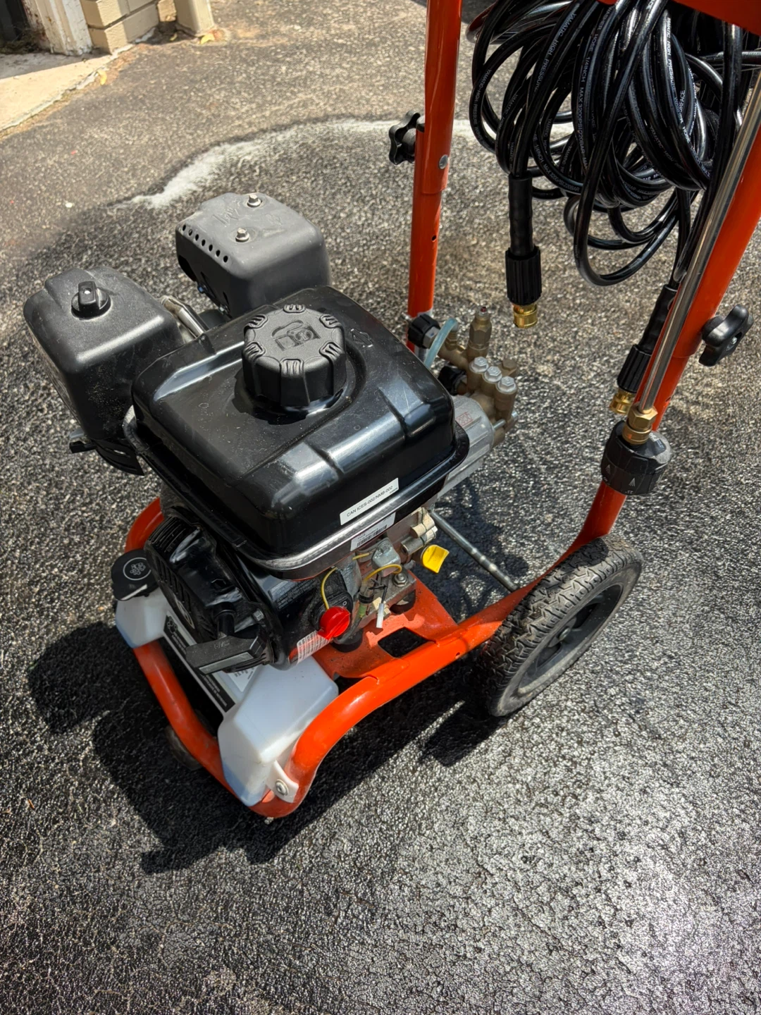 PRESSURE WASHER RENTAL – Husqvarna 3200 PSI Gas Power Washer - photo 4