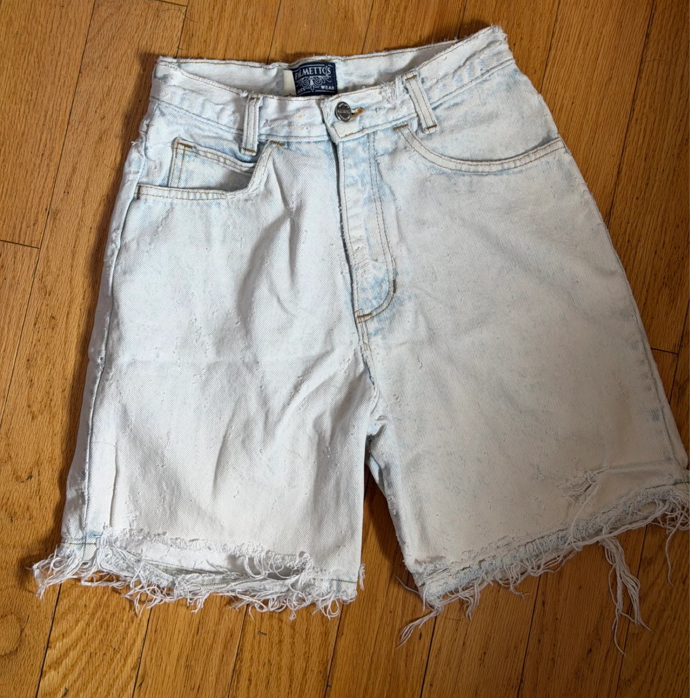 Vintage 80/90s lightwash denim short