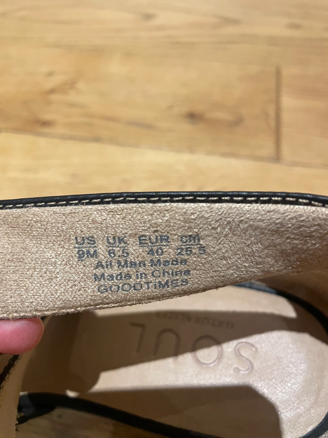 NEW! Soul Naturalizer Black Wedge Sandals Size 9 - photo 5