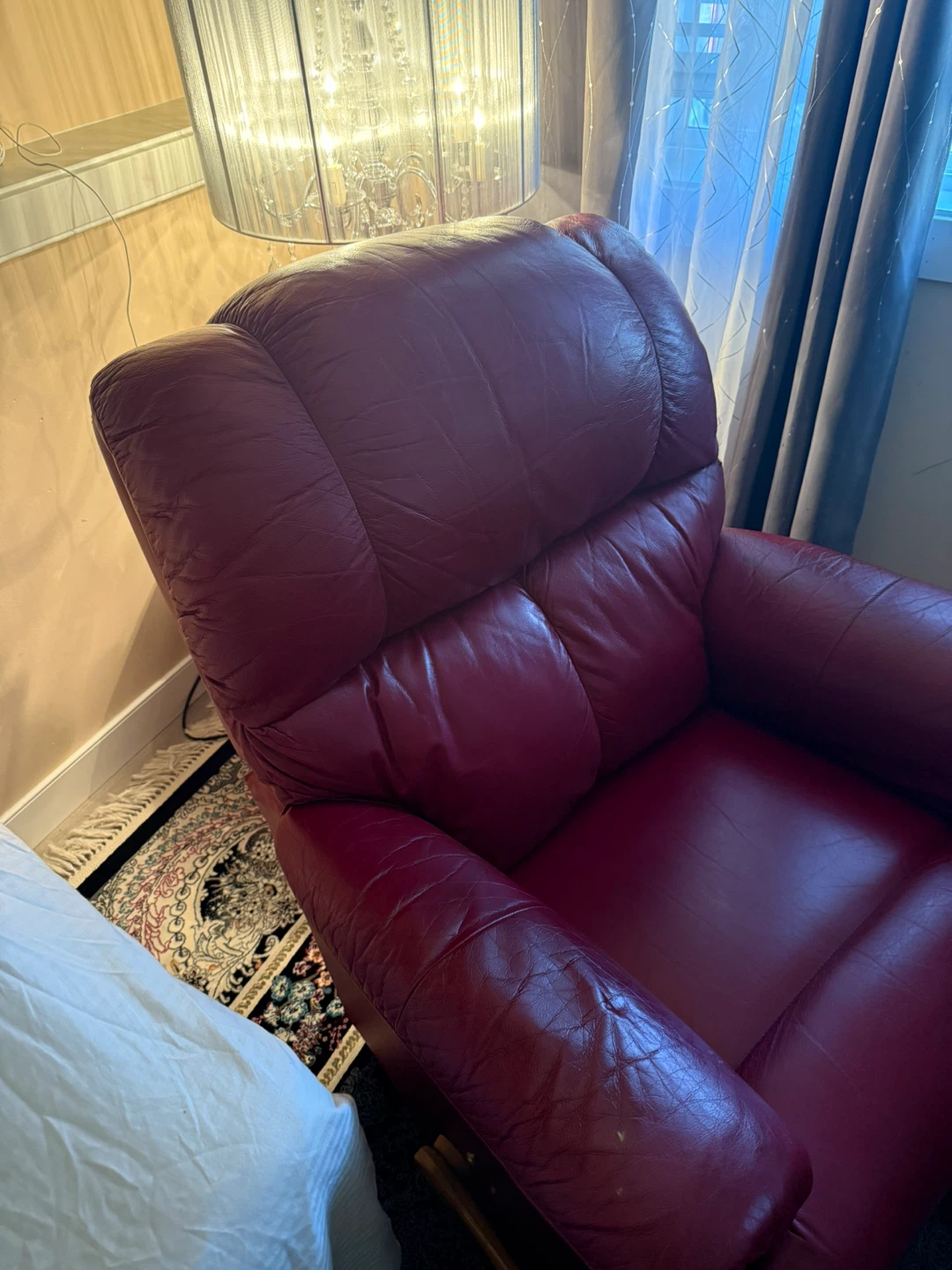 Lazyboy rocker Red Recliner Chair - photo 5