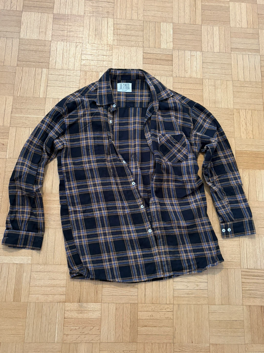 Flannel Shirt - Size M - photo 2