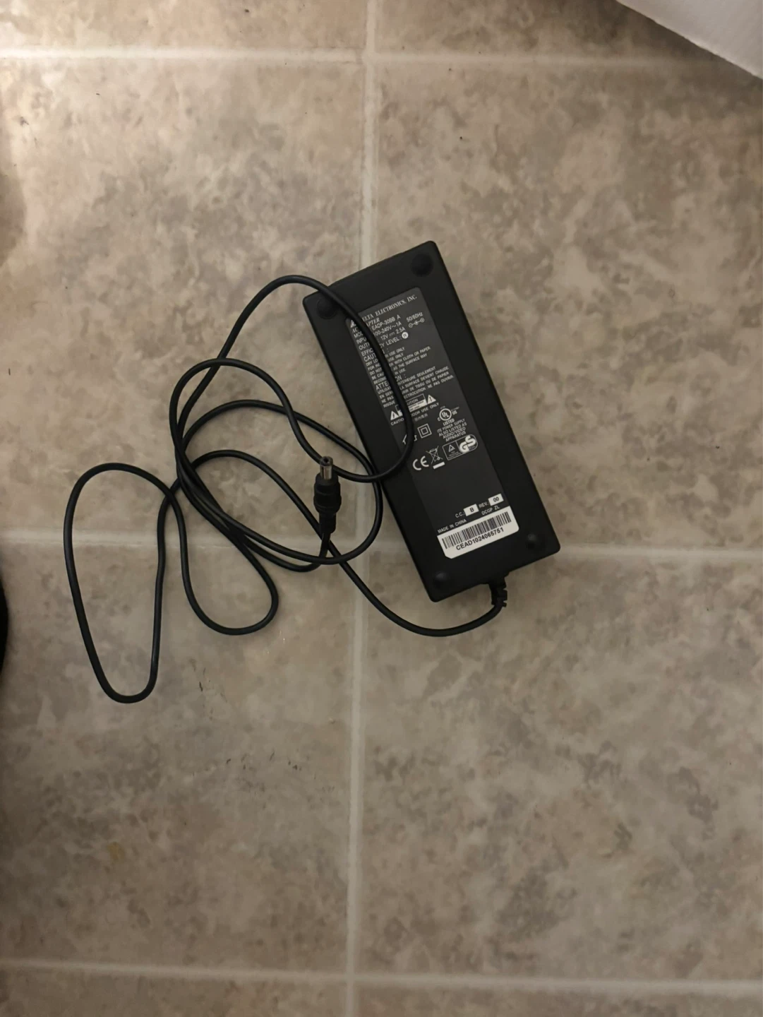 Delta Electronics AC Adapter 12V 2.5A Model ADP-30BB A - photo 2