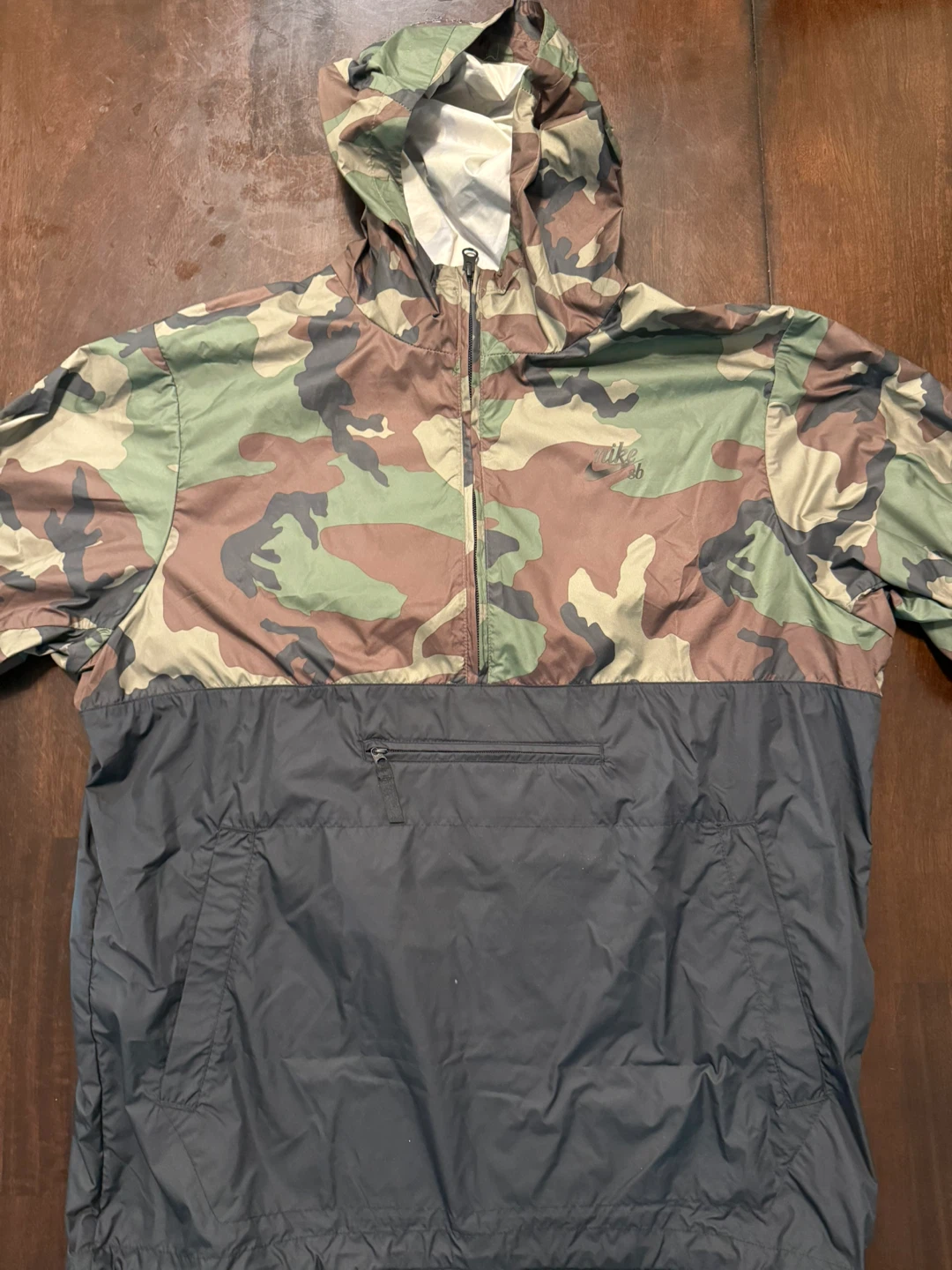 Nike SB Camo Hooded Windbreaker Jacket