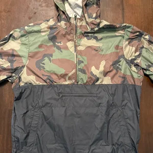 Nike SB Camo Hooded Windbreaker Jacket