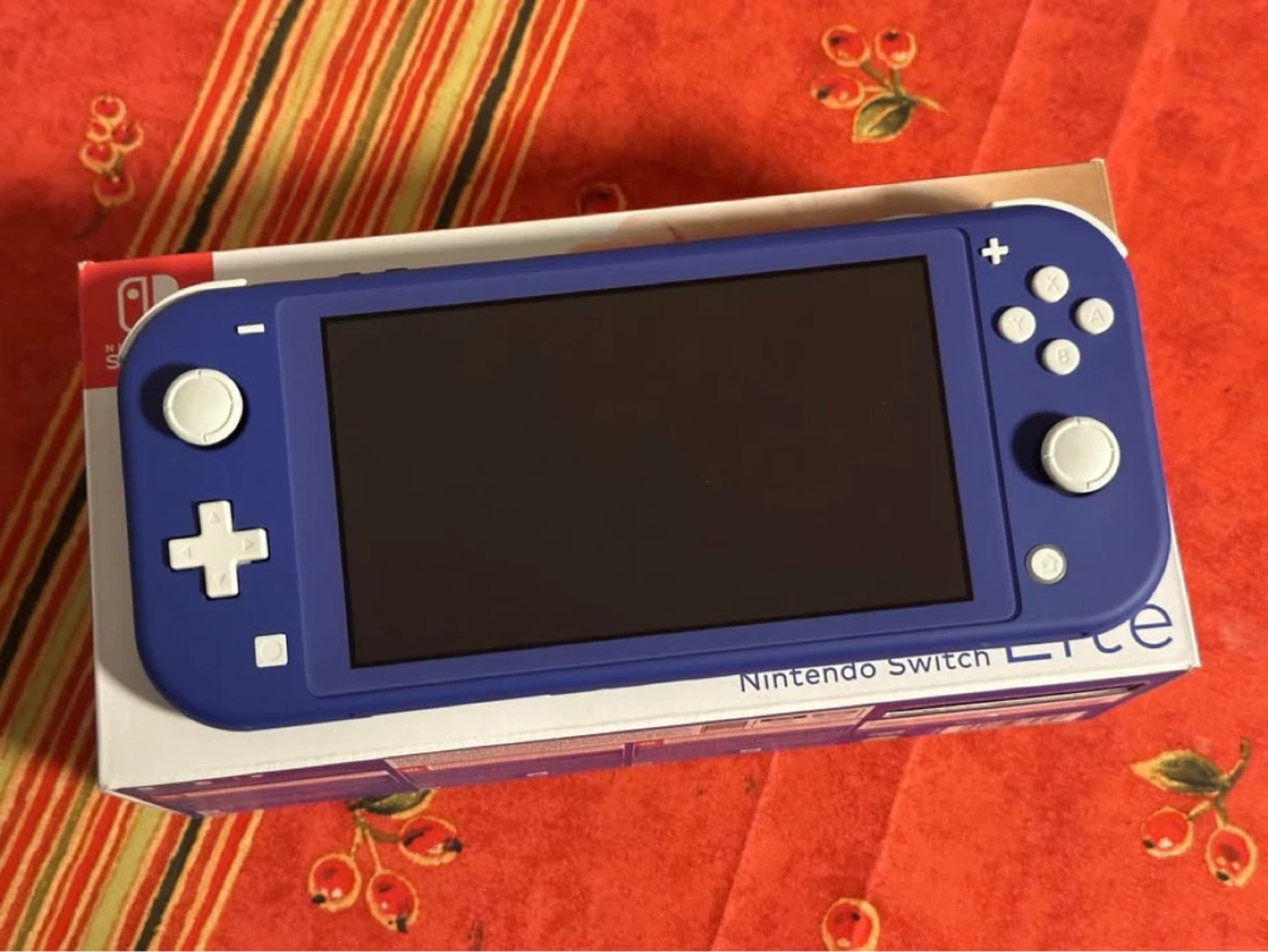 Nintendo Switch Lite + Mario Galaxy 1/2 - photo 3