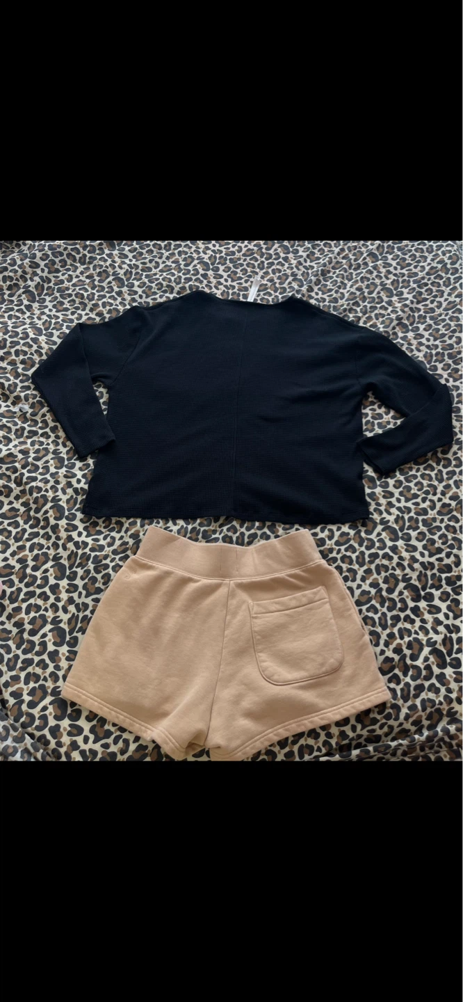 aritzia xs bundle! - photo 2