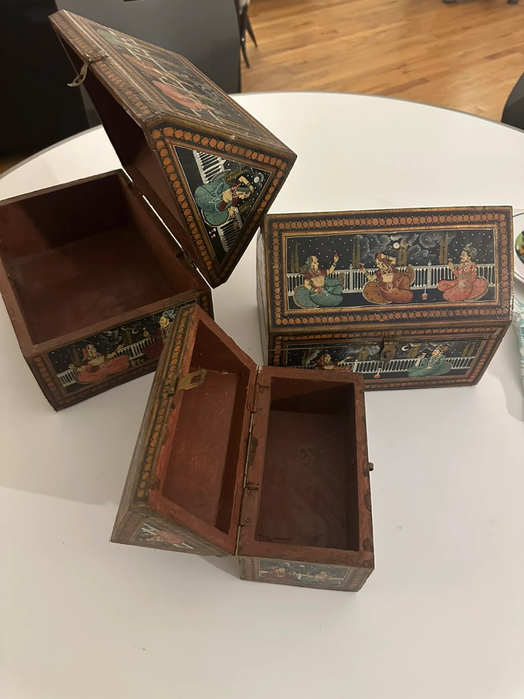 Vintage Hand-Painted Decorative Nesting Boxes - photo 3