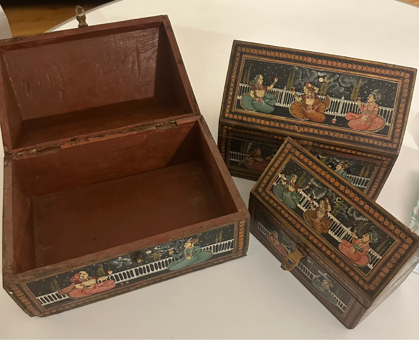 Vintage Hand-Painted Decorative Nesting Boxes - photo 4