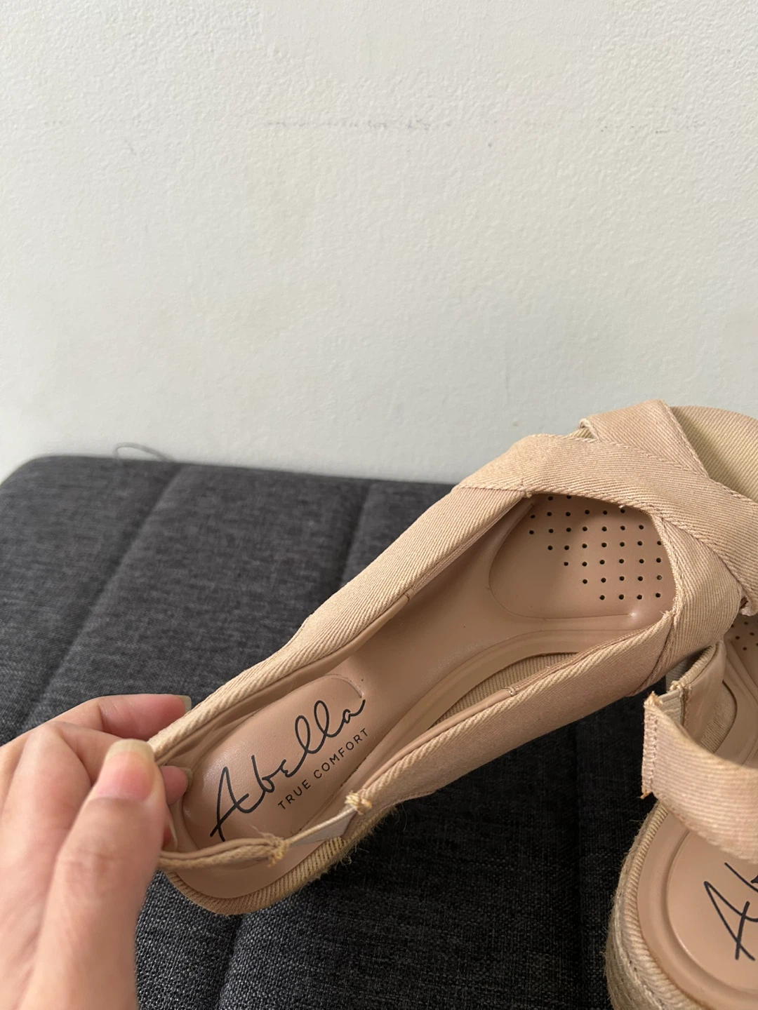 Abella Women's Tan Slingback Wedge Sandals - photo 4