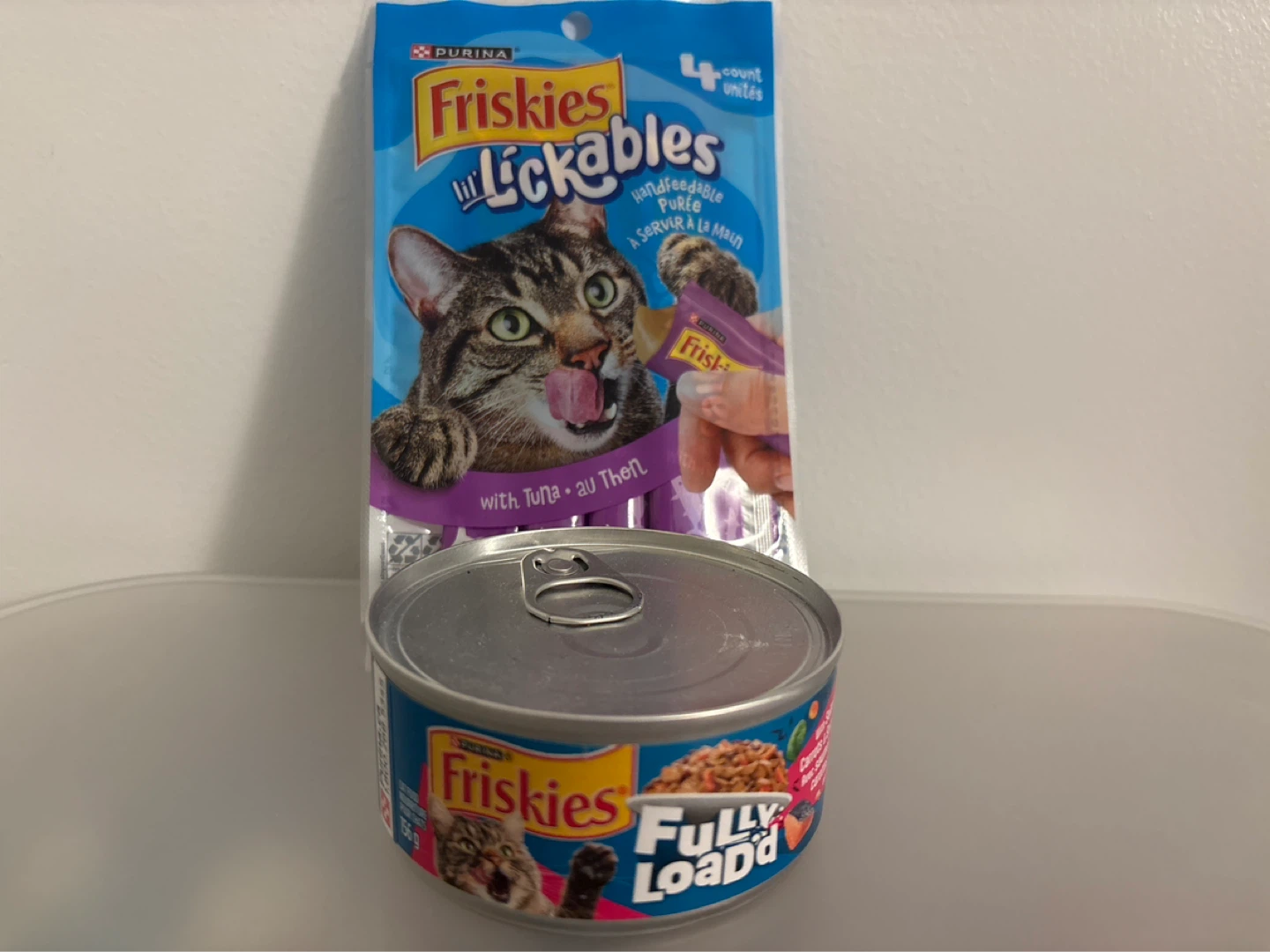 Friskies Fully Loaded Cat Food Can & Lickables Treats