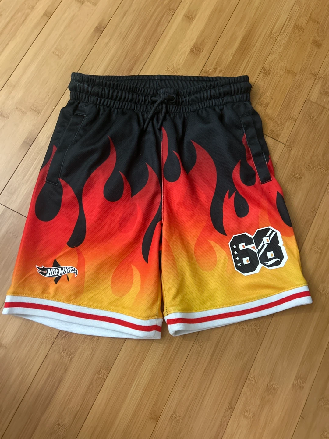 Hot Wheels Flame Shorts Small BOYS 7-8