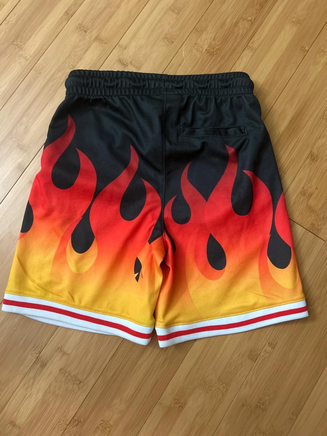 Hot Wheels Flame Shorts Small BOYS 7-8 - photo 3