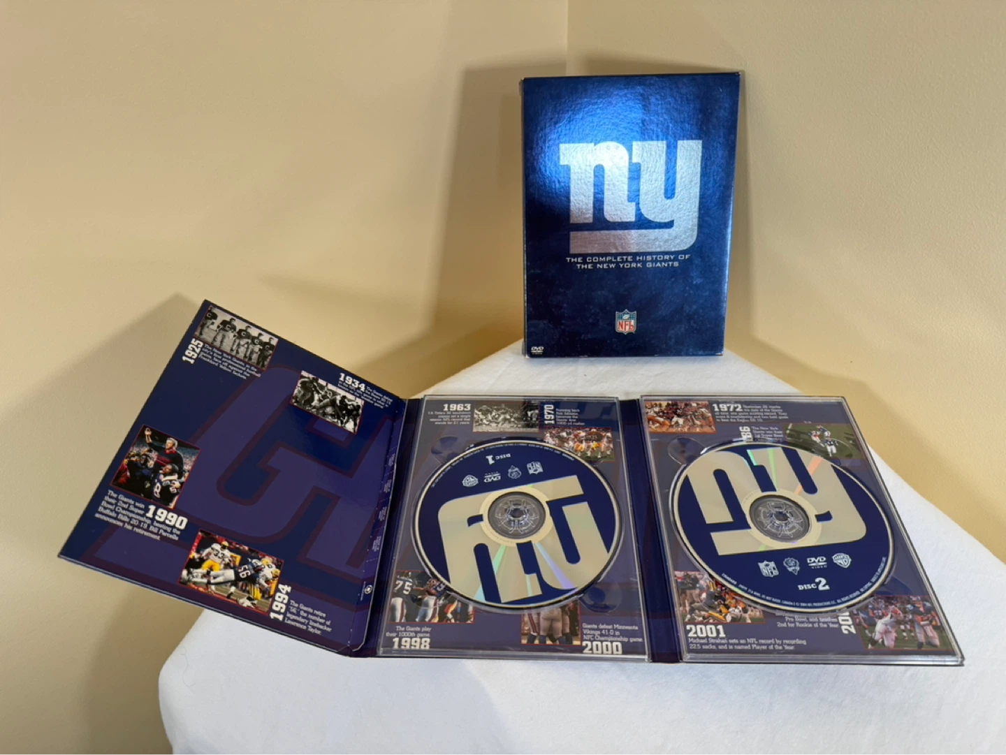 The Complete History of the New York Giants DVD Set - photo 2