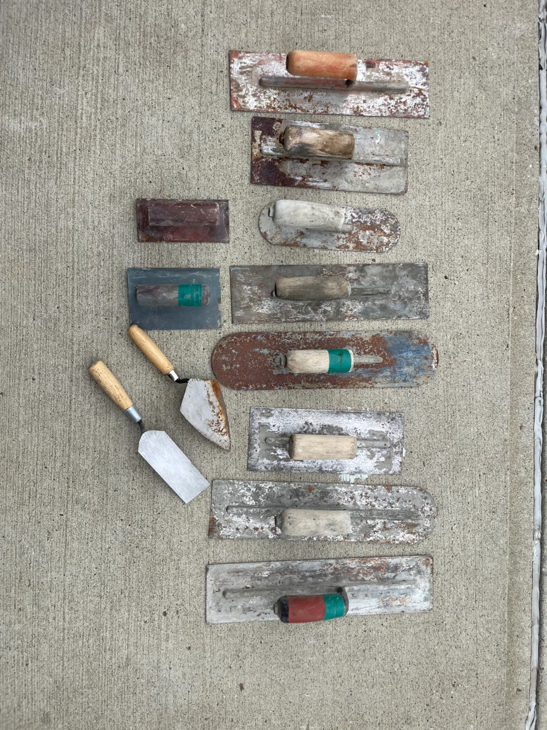 Assorted Trowels, Brushes, and 30L Bucket - photo 3