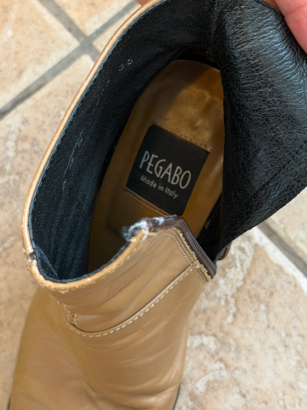 Vintage Italian Tan Leather Ankle Boots - photo 5