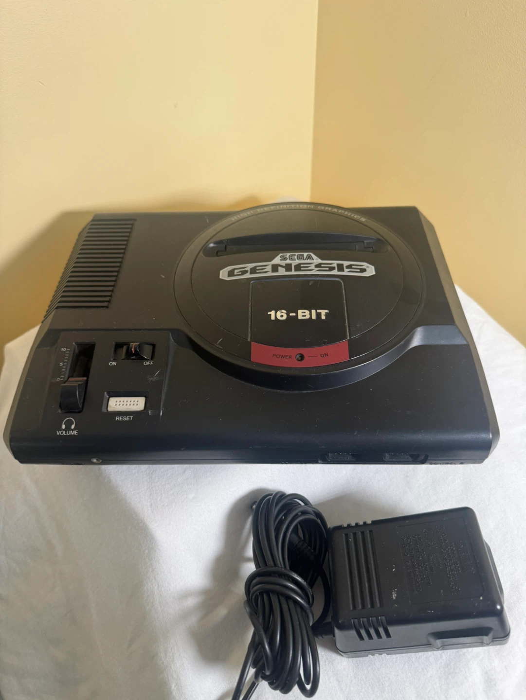 Sega Genesis 16-Bit High Definition Graphics Console