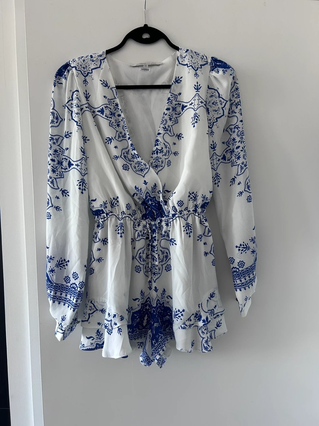 White & Blue Patterned Romper - photo 2
