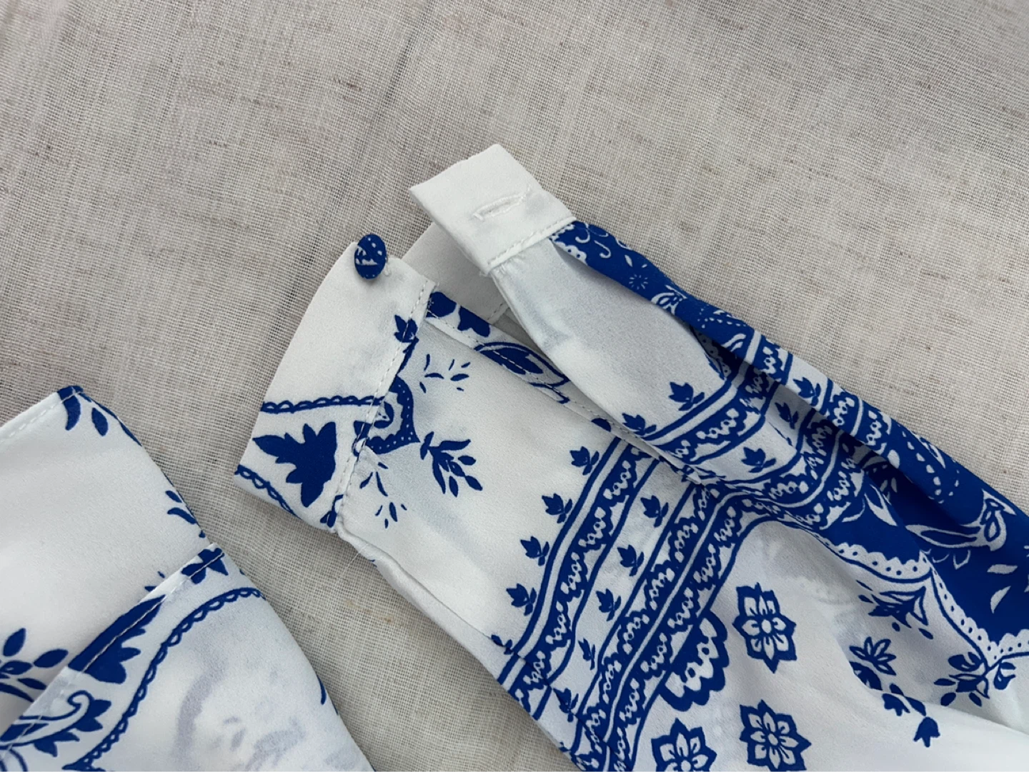 White & Blue Patterned Romper - photo 5
