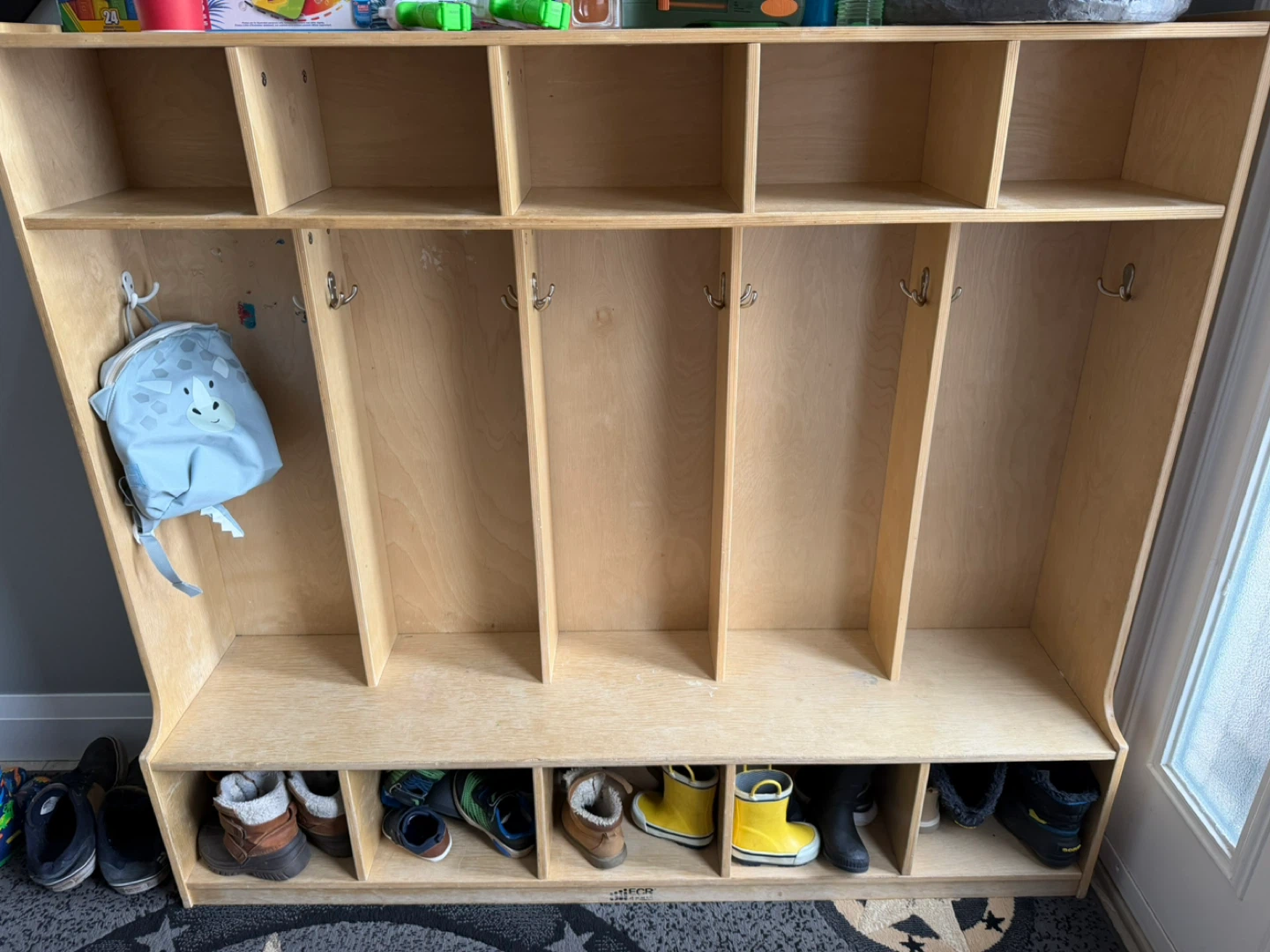 Garvee Kids Coat Locker with Bench & Cubbies - photo 2