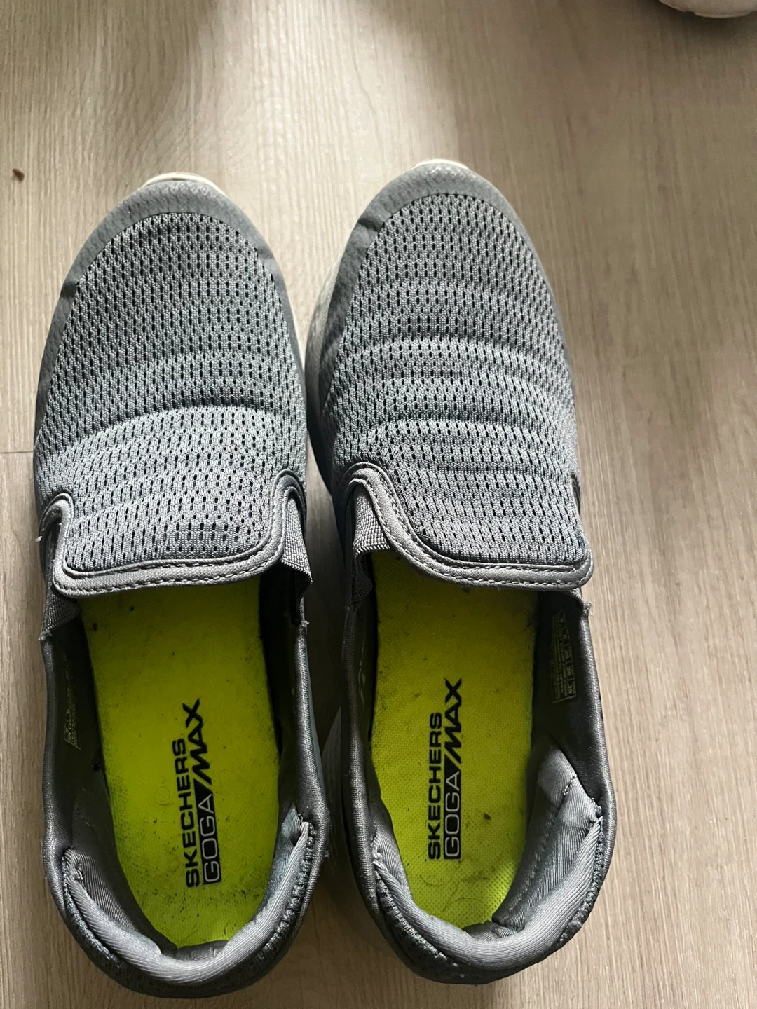 Skechers Go Walk Max Grey Slip-on Shoes Size 9 - photo 4