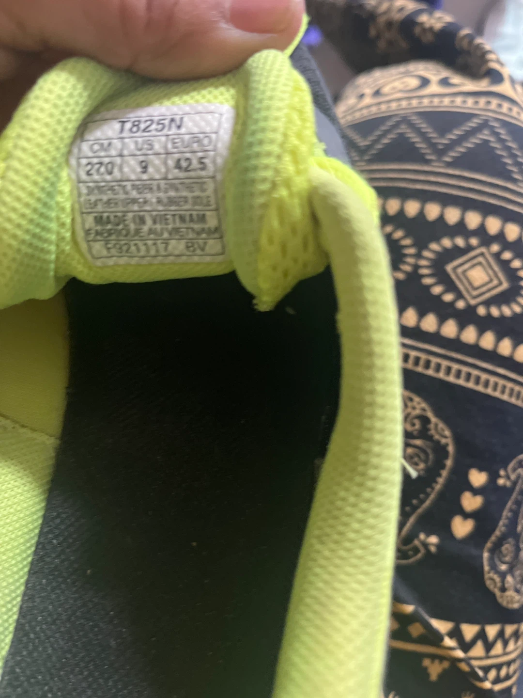ASICS Running Shoes T825N Black/Neon Yellow - photo 2