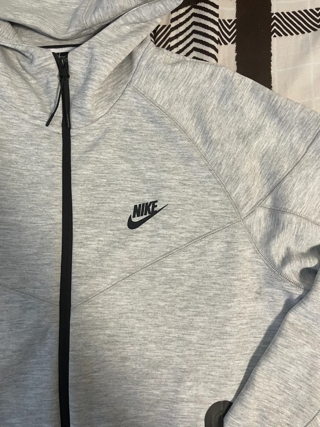Nike Tech Fleece Full-Zip Hoodie & Joggers Set Grey - photo 2