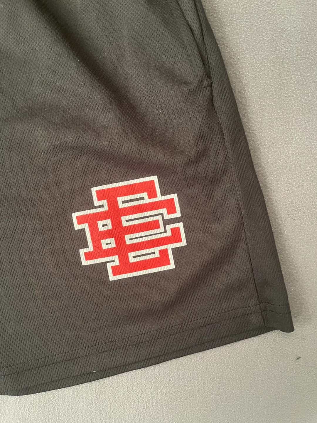 Eric Emmanuel  Black Mesh Shorts XL - photo 2