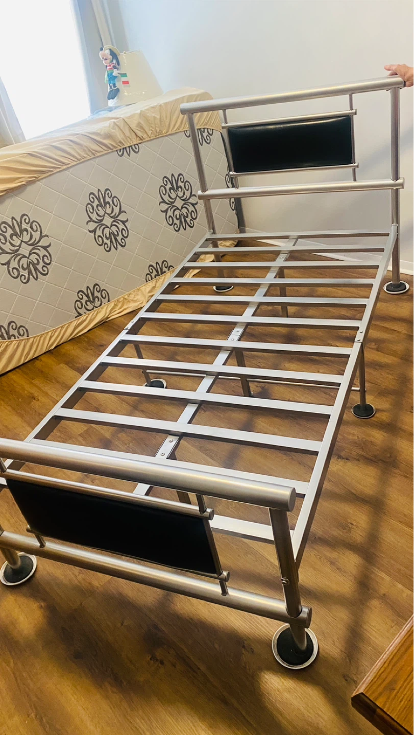Bed frame 74x39