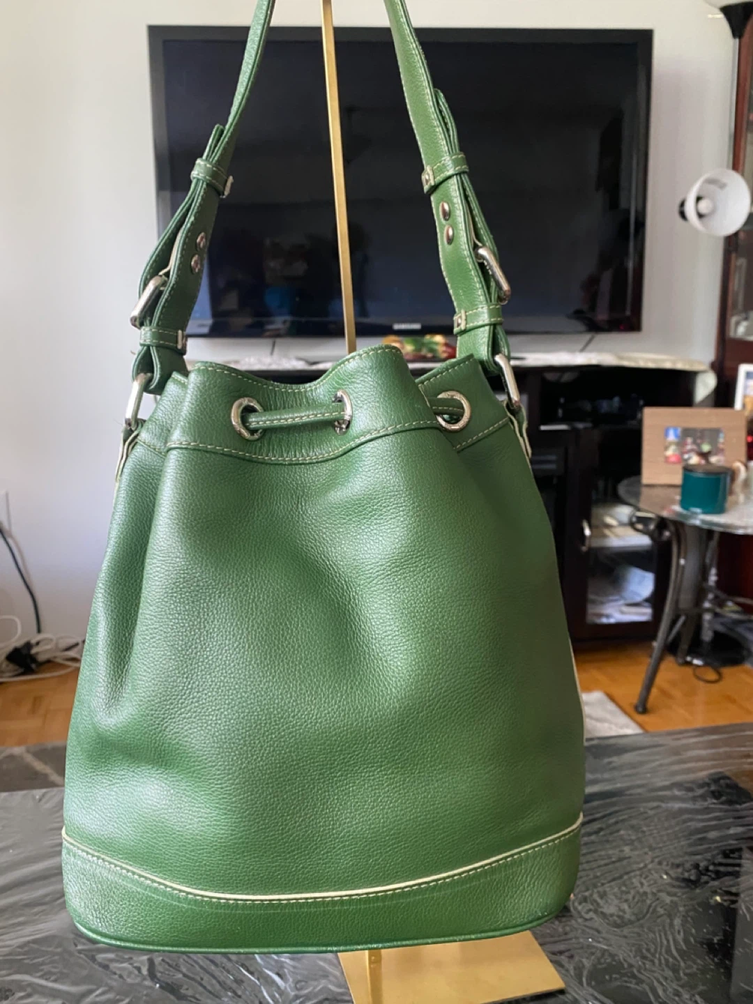 MCM Green Leather Drawstring Bucket Bag - photo 5
