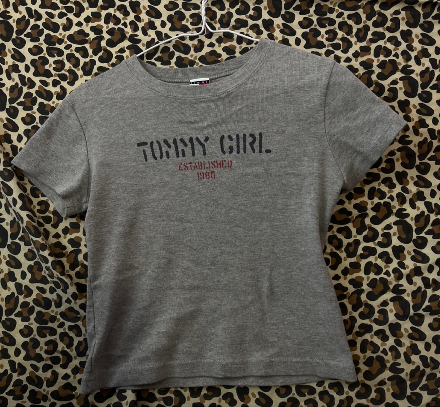 tommy girl crop top