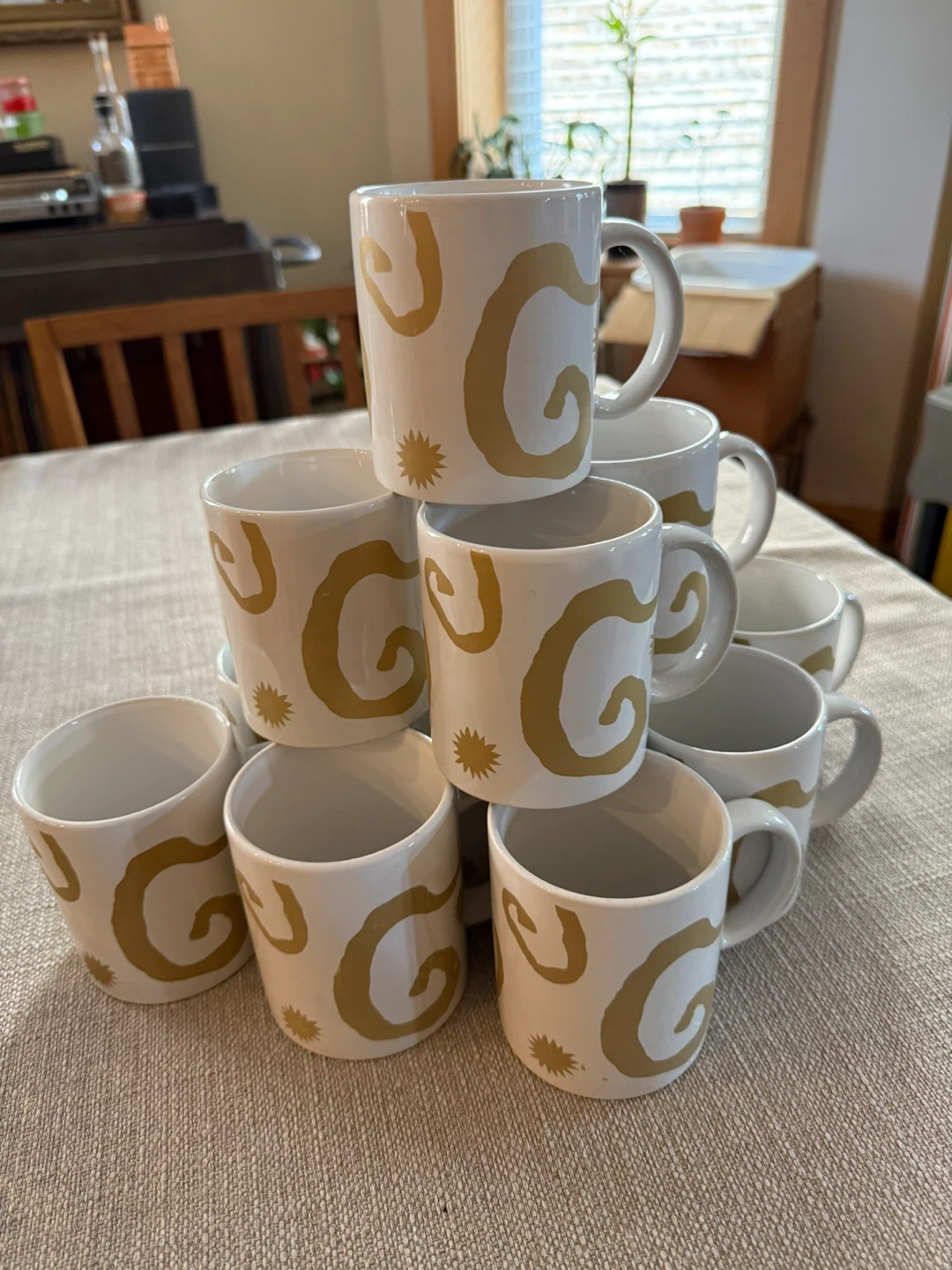 Oscar de la Renta Set of 12 Mugs - photo 2