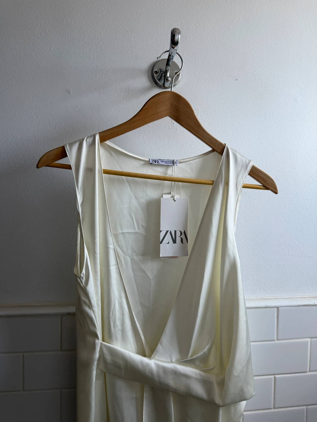 ZARA Sleeveless Drape Front Top Ivory - photo 3