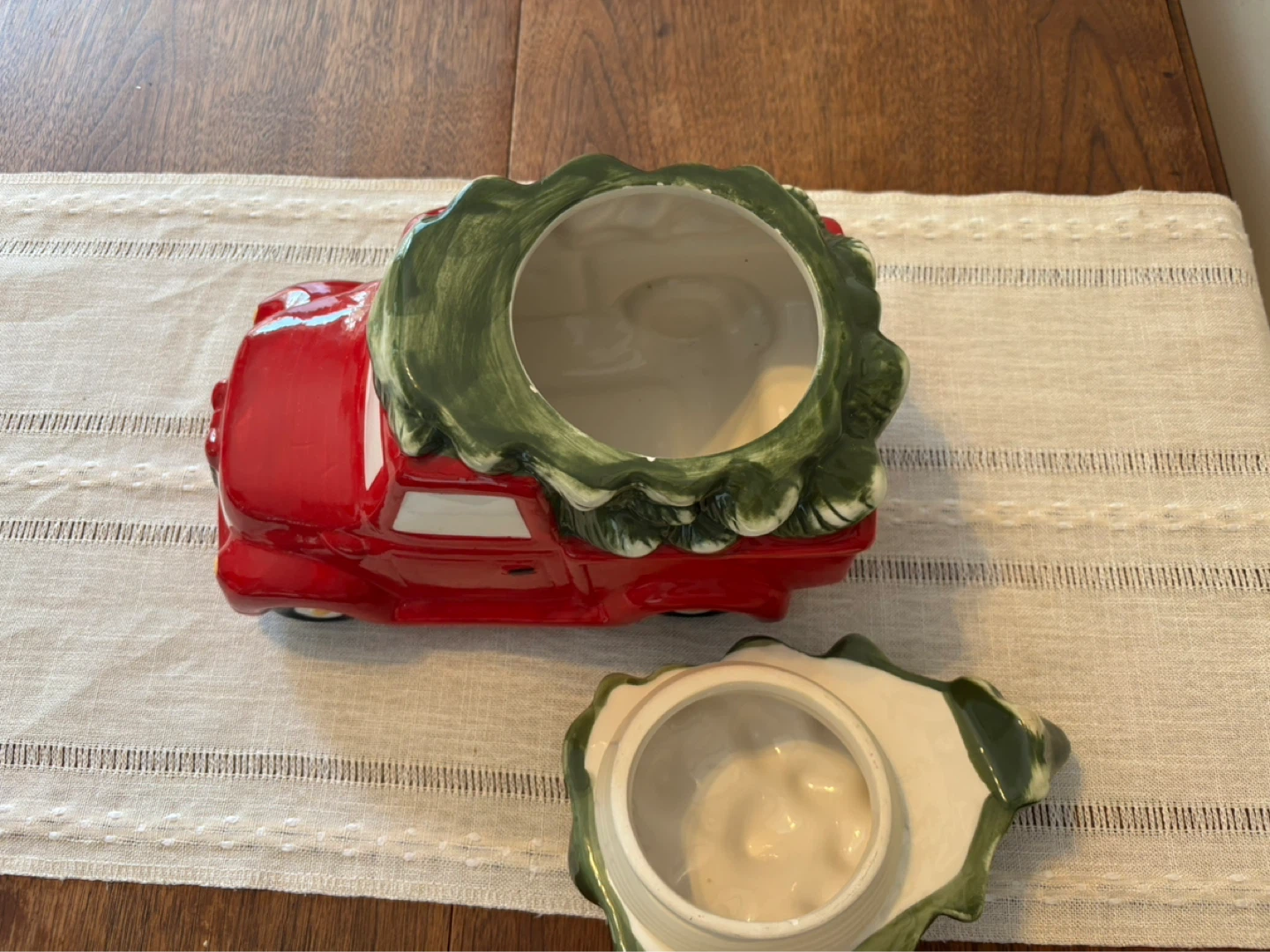 Winter Wonder Cookie Jar - Red Truck with Christmas Tree - photo 4