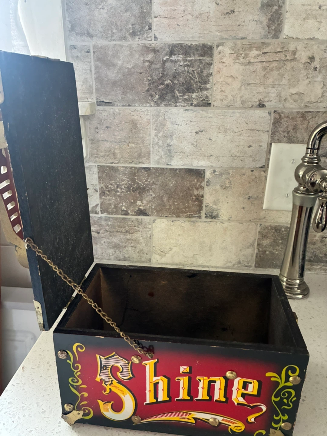 Vintage "Shine" Wooden Storage Box - photo 3