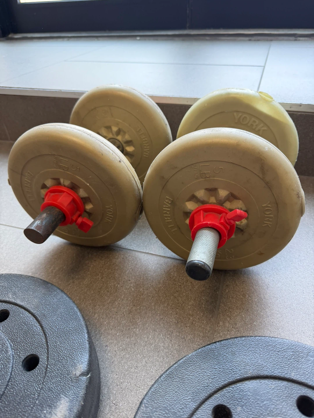 York Barbell Dumbbells with 10 LB Plates - photo 3