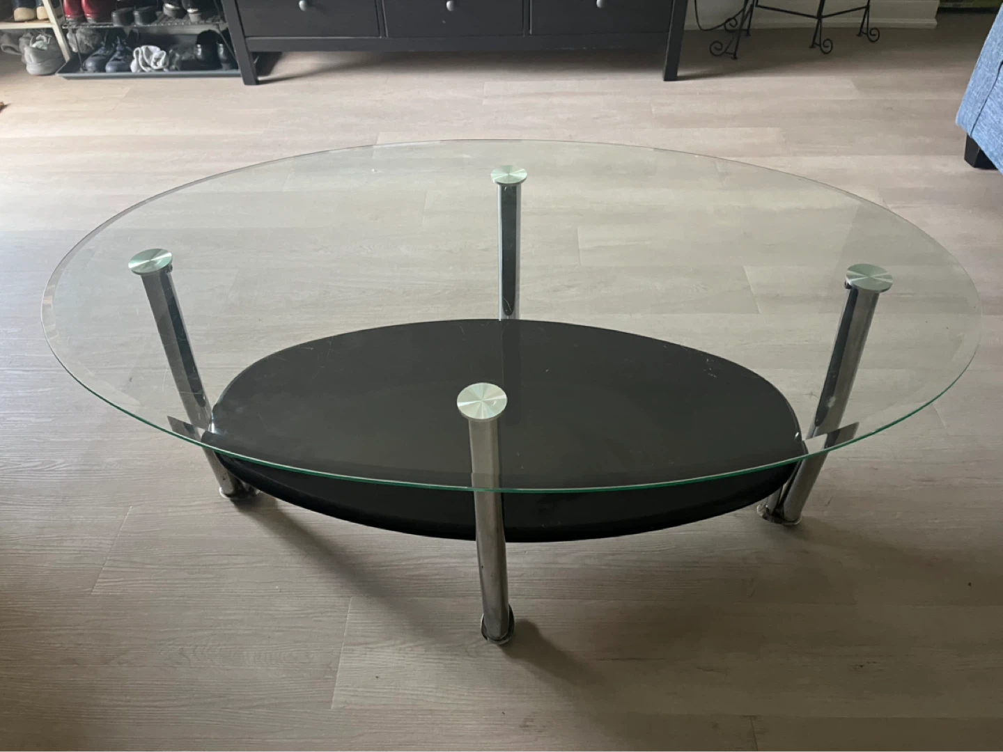 Oval Glass Coffee Table - photo 2