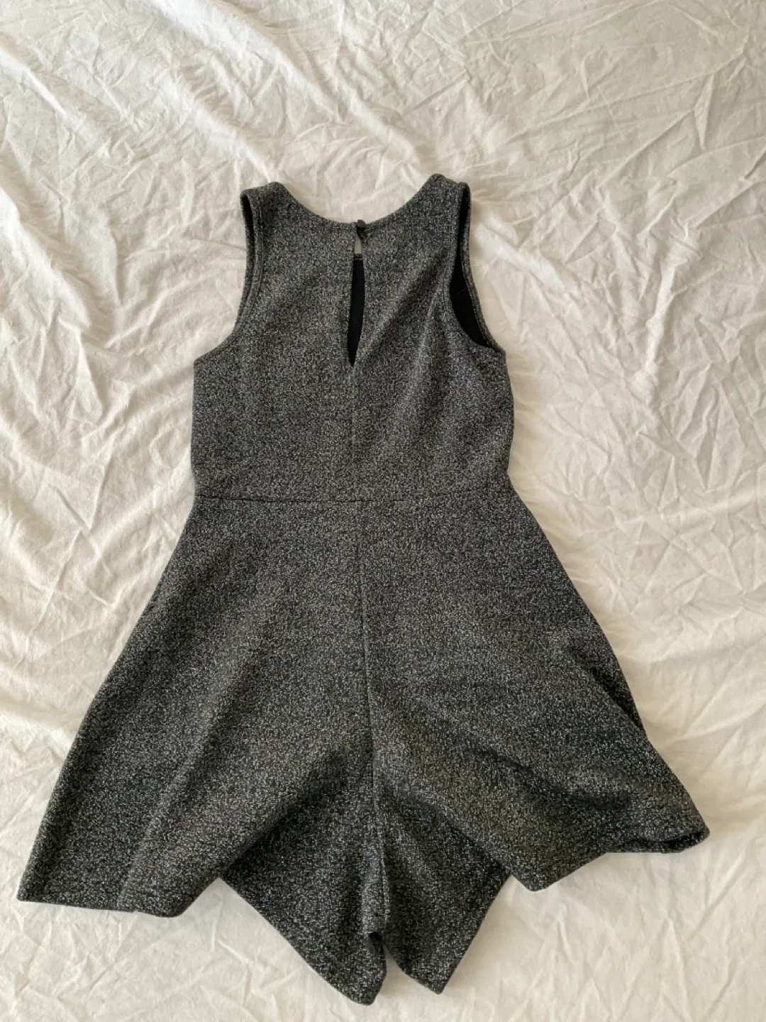 Forever 21 Sparkly Sleeveless Romper - photo 3