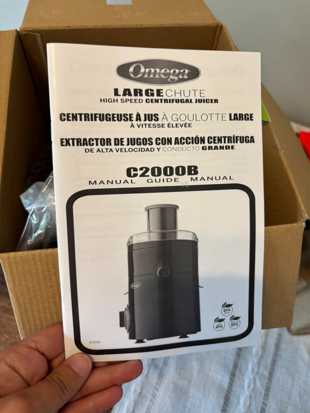 Omega Large Chute Centrifugal Juicer C2000B - photo 2