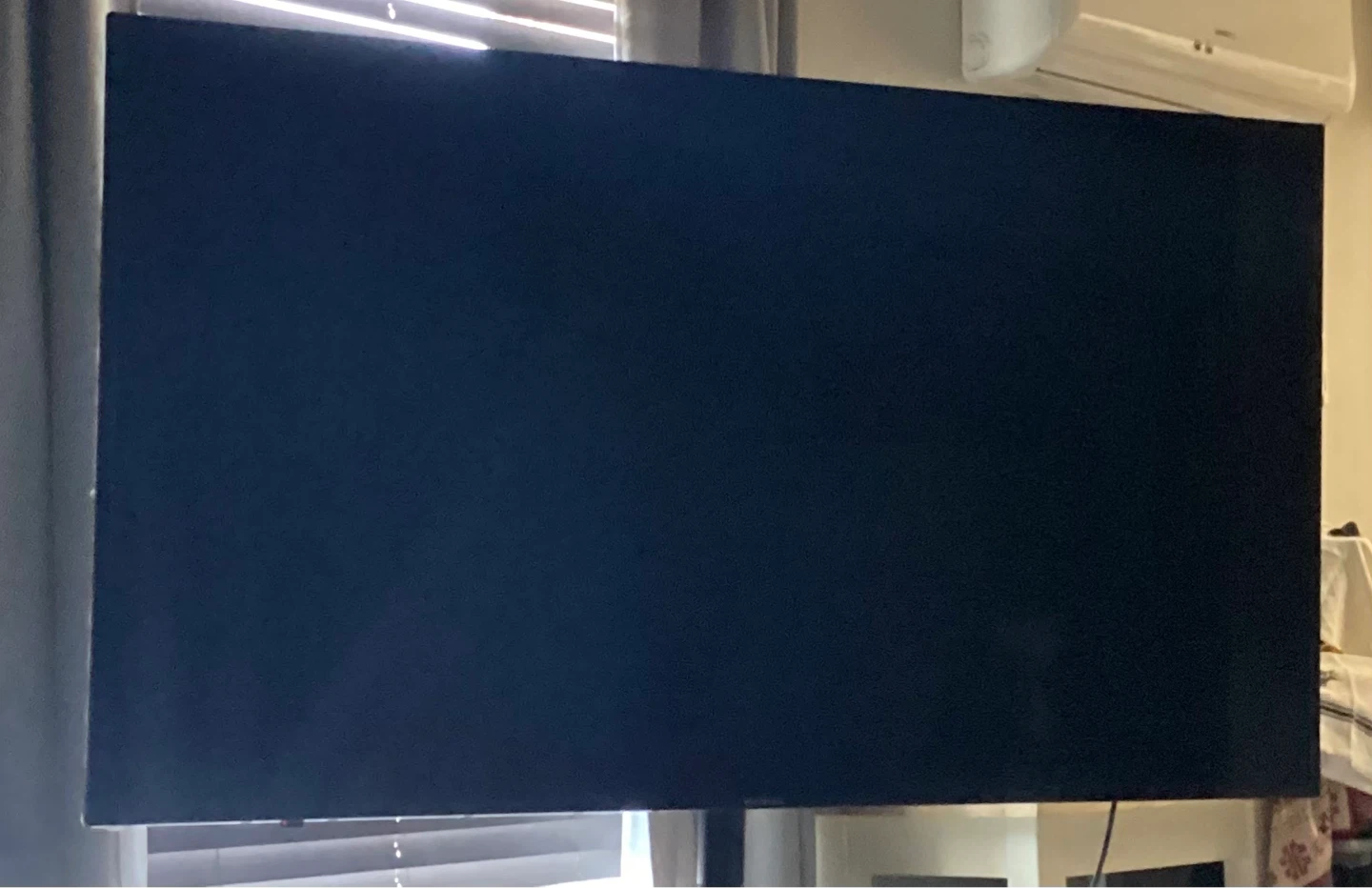 Westinghouse Smart TV 58 inch - photo 3