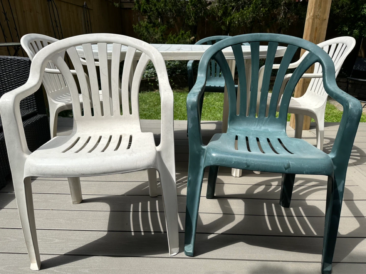 Oval Plastic Patio Table - photo 2