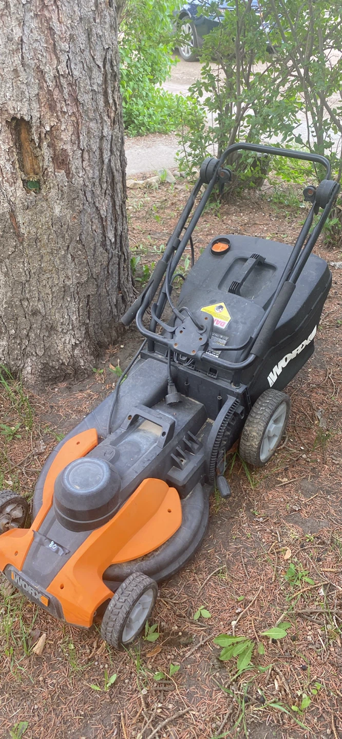 WORX Lawn Mower & Leaf Blower Combo