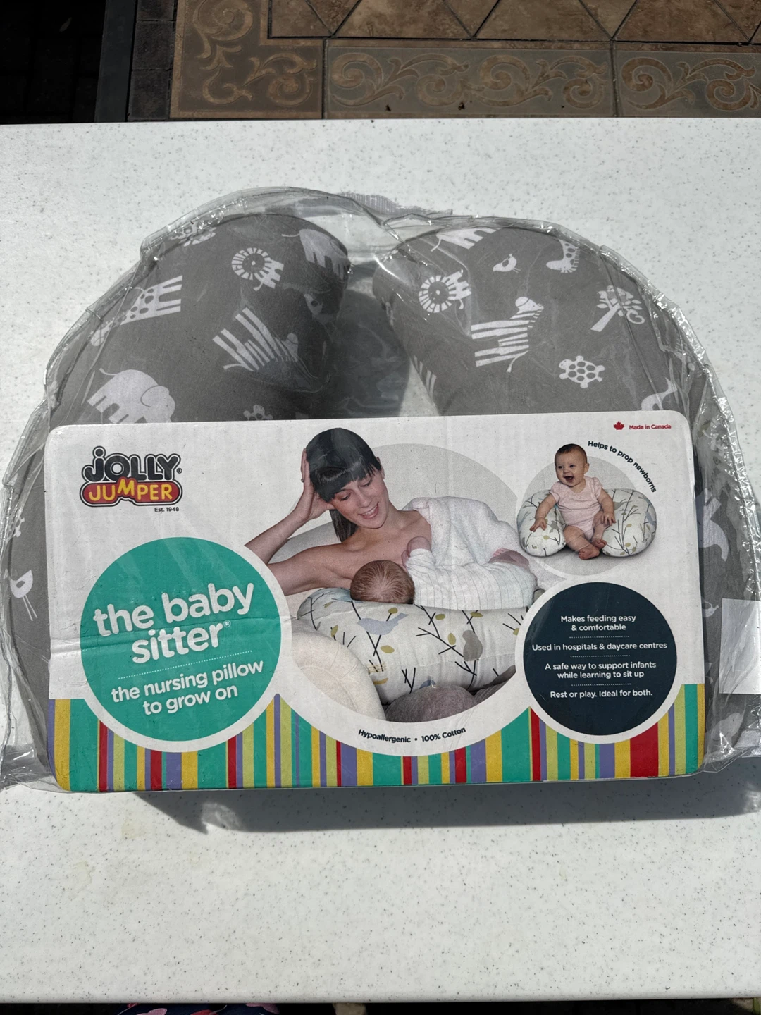 Jolly Jumper "the baby sitter" Nursing Pillow