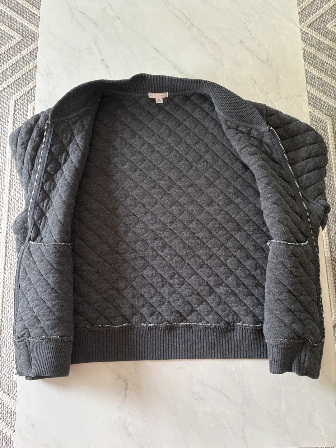 Gap Quilted Bomber Jacket - photo 3