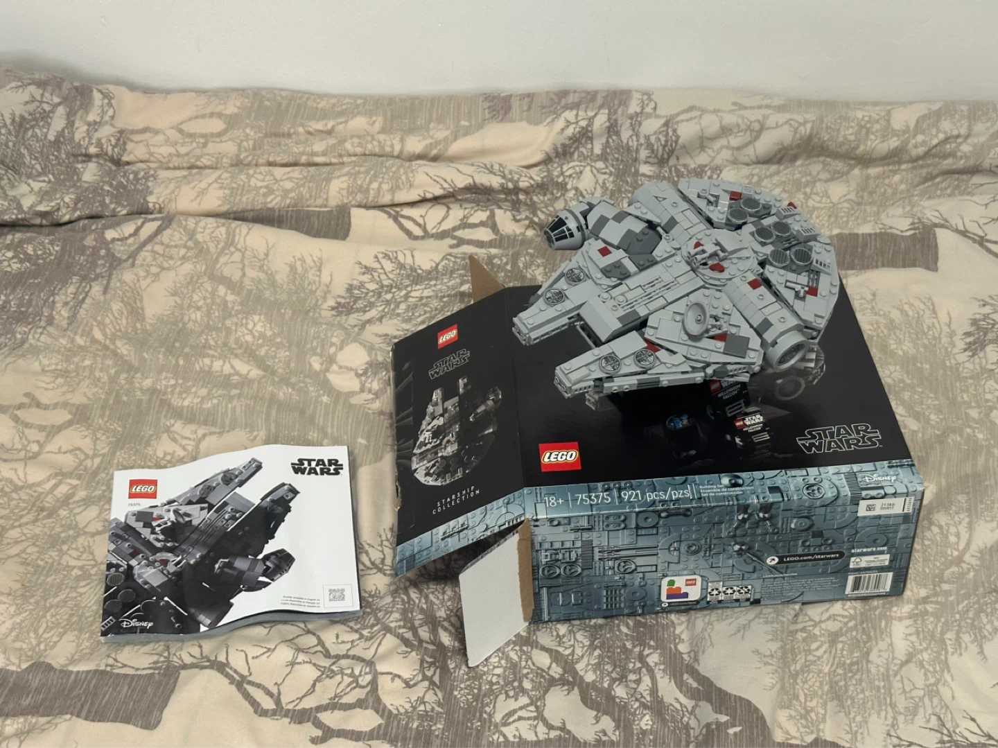 Lego Millennium Falcon