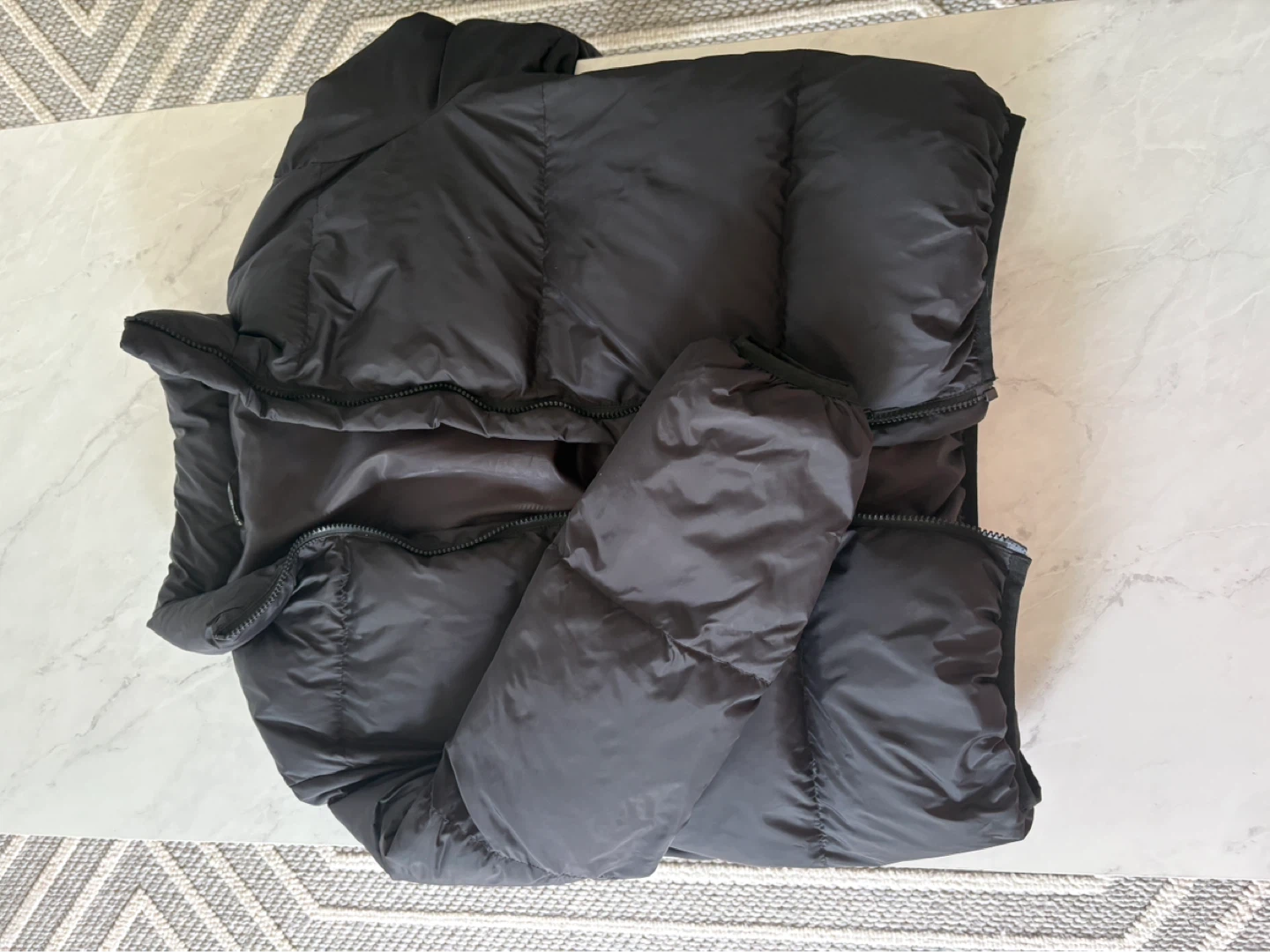 SHEIN Black Puffer jacket Size M